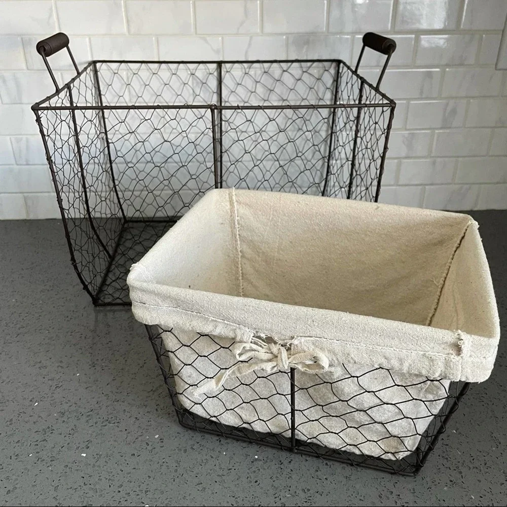 Farmhouse Chicken Wire Storage Decor Baskets Set of 2 with 1 with Canvas Liner